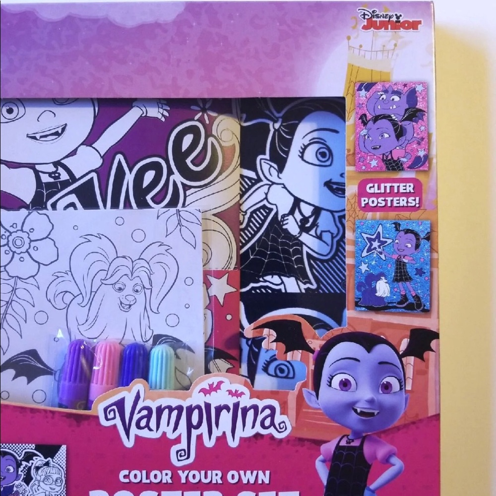 VAMPIRINA COLOR YOUR OWN 14 POSTERS SET - Picture 3 of 7